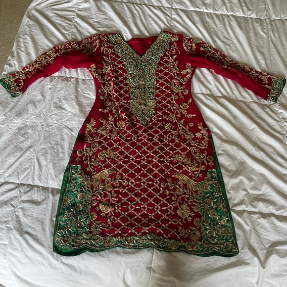 Pakistani Indian Dress - Picture 3 of 8